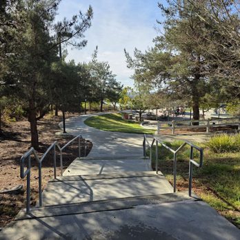 Miramar Overlook Park - Path - Parks Near Me - San Diego, California Miramar Overlook Park - Path - Parks Near Me - San Diego, California
