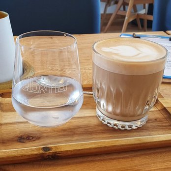 Café Elbkind - Caffè Latte - Breakfast & Brunch Near Me - Hamburg, HH
