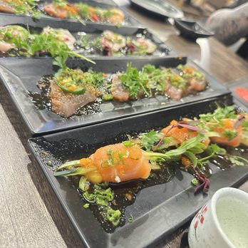Sake - Salmon lover - Sushi Bars Near Me - Roseville, California