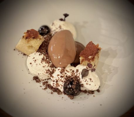 Le Tiroir by null