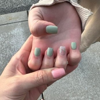 Lotus Nail Salon - Nail Salons Near Me - Hummelstown, Pennsylvania