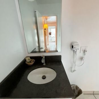 Lark Motel - Hotels Near Me - Willits, California