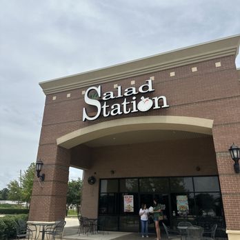 Salad Station - Salad Near Me - Hammond, Louisiana