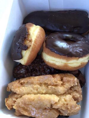 Donut Palace by null