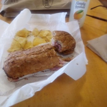Potbelly Sandwich Shop - Jam Sandwich - Sandwiches Near Me - Gaithersburg, Maryland