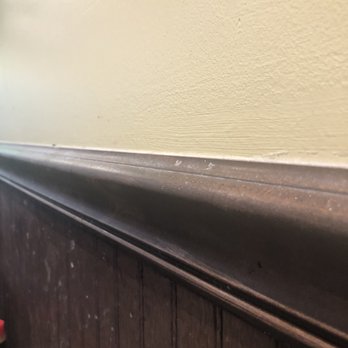 Metro Diner - Everything needs a good cleaning. - Diners Near Me - Gainesville, Florida