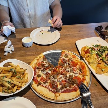 Yard House - New American Near Me - Sacramento, California Yard House - New American Near Me - Sacramento, California