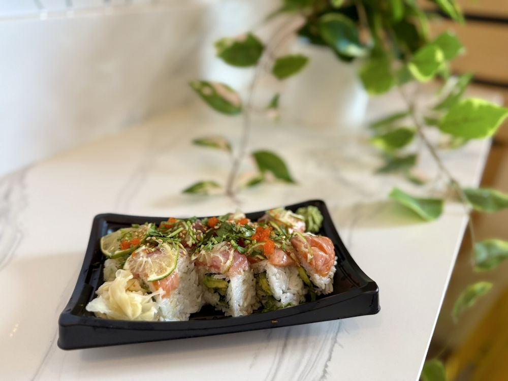 Food from Boba and Rolls