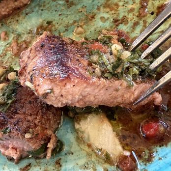 Fins Bar And Chill - "Med rare 10 oz steak" - Bars Near Me - Pigeon Forge, Tennessee