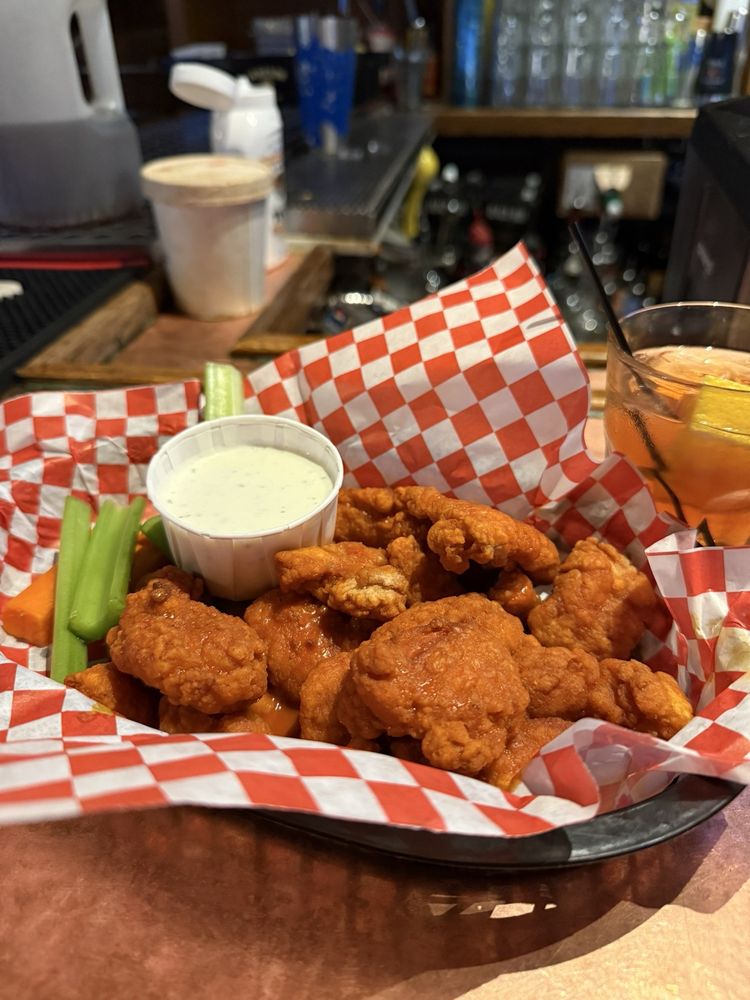 Ollie's Pub & Grub - Frisco Logo