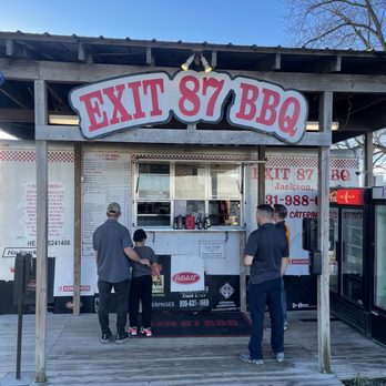 Exit 87 - Barbeque Near Me - Jackson, Tennessee