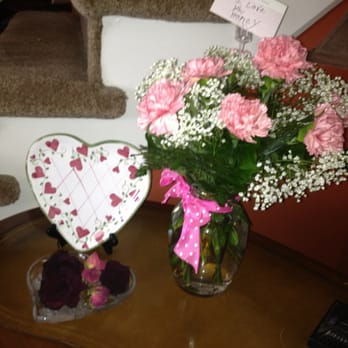 Petal Pushers - Nurseries & Gardening Near Me - Hamilton, New Jersey Petal Pushers - Nurseries & Gardening Near Me - Hamilton, New Jersey