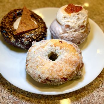 Deaux - Donuts Near Me - Redlands, California