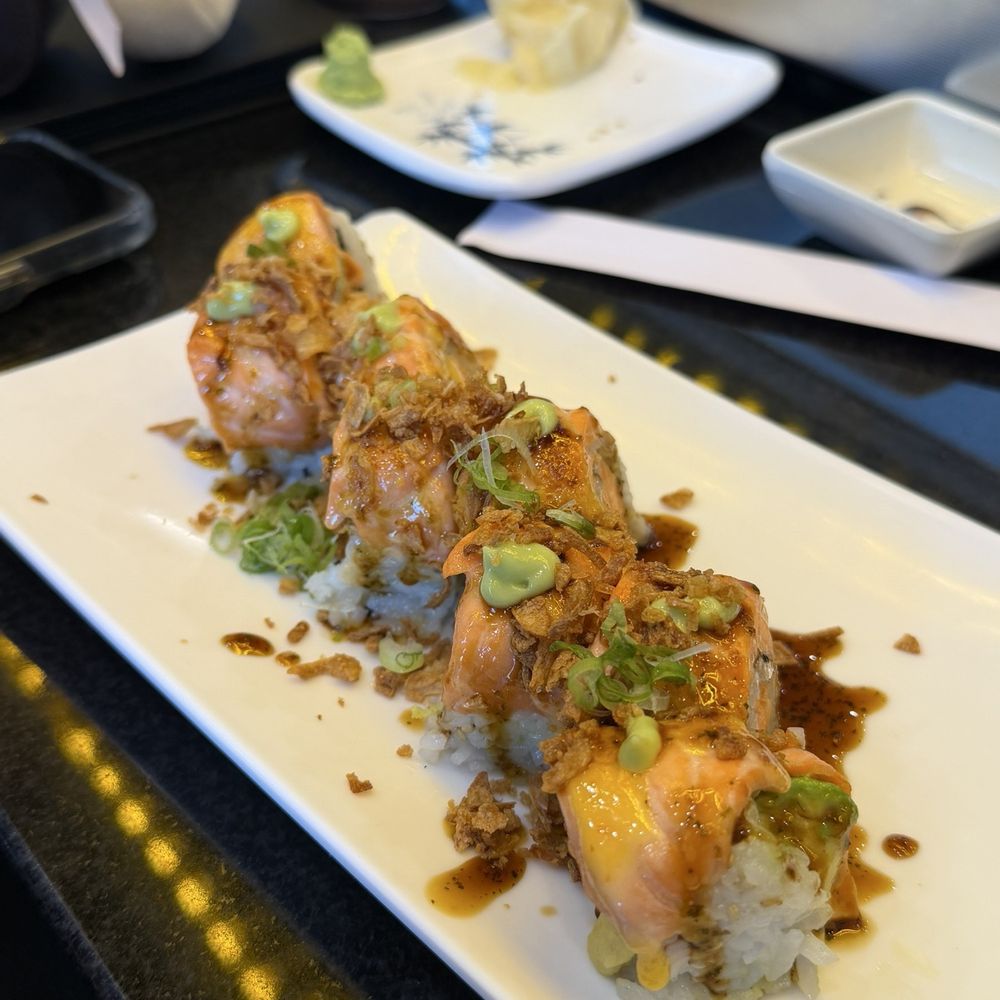 Malibu Sushi - baked salmon roll - Japanese Near Me - Malibu, California Malibu Sushi - baked salmon roll - Japanese Near Me - Malibu, California