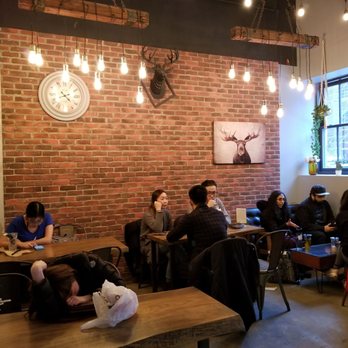 The Alley - Seating area - Bubble Tea Near Me - Toronto, Ontario The Alley - Seating area - Bubble Tea Near Me - Toronto, Ontario