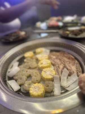 KPOT Korean BBQ & Hot Pot by null