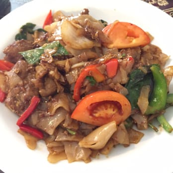 Mai Thai Restaurant - Pad ki mao w/beef, spicy level 4 - Thai Near Me - Fort Worth, Texas