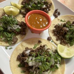 Las Brazas Grill - Street tacos