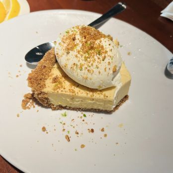 Hefner Grill - Keylime KEY LIME PIE - Seafood Near Me - Oklahoma City, Oklahoma