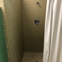 Showers and bathroom Showers and bathroom
