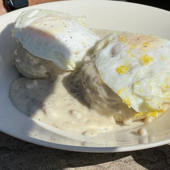 Danny's Kitchen + Bar - Biscuits & gravy - Steakhouses Near Me - Stillwater, Minnesota