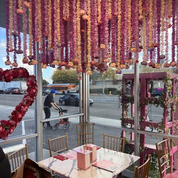 LE COCO - Desserts Near Me - Downey, California LE COCO - Desserts Near Me - Downey, California