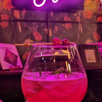 Con Alma - Cocktail Bars Near Me - Pittsburgh, Pennsylvania Con Alma - Cocktail Bars Near Me - Pittsburgh, Pennsylvania