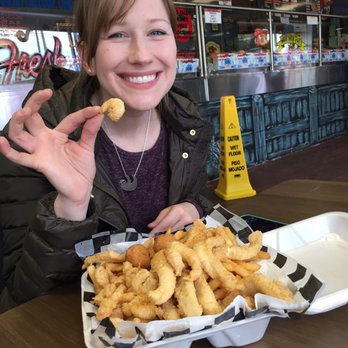 Mudbugs - At the Loop - Enjoying the pants off these shrimp - Seafood Markets Near Me - Mobile, Alabama