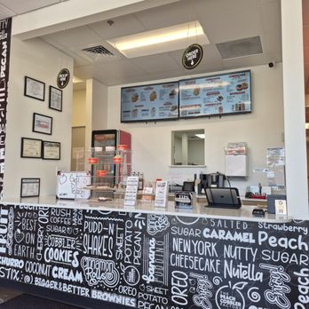 The Peach Cobbler Factory - Desserts Near Me - Richmond, Texas