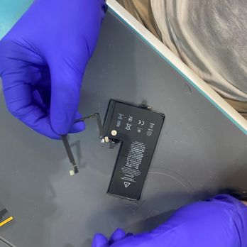 A1 Wireless - Battery Replacement - Mobile Phone Repair Near Me - Dallas, Texas