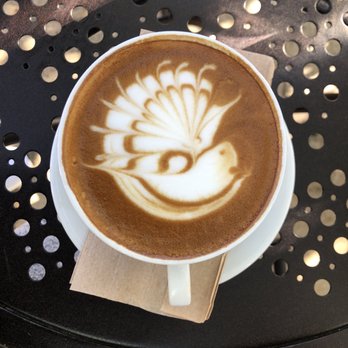 Urth Caffe - Caffé Mocha - Coffee & Tea Near Me - Laguna Beach, California