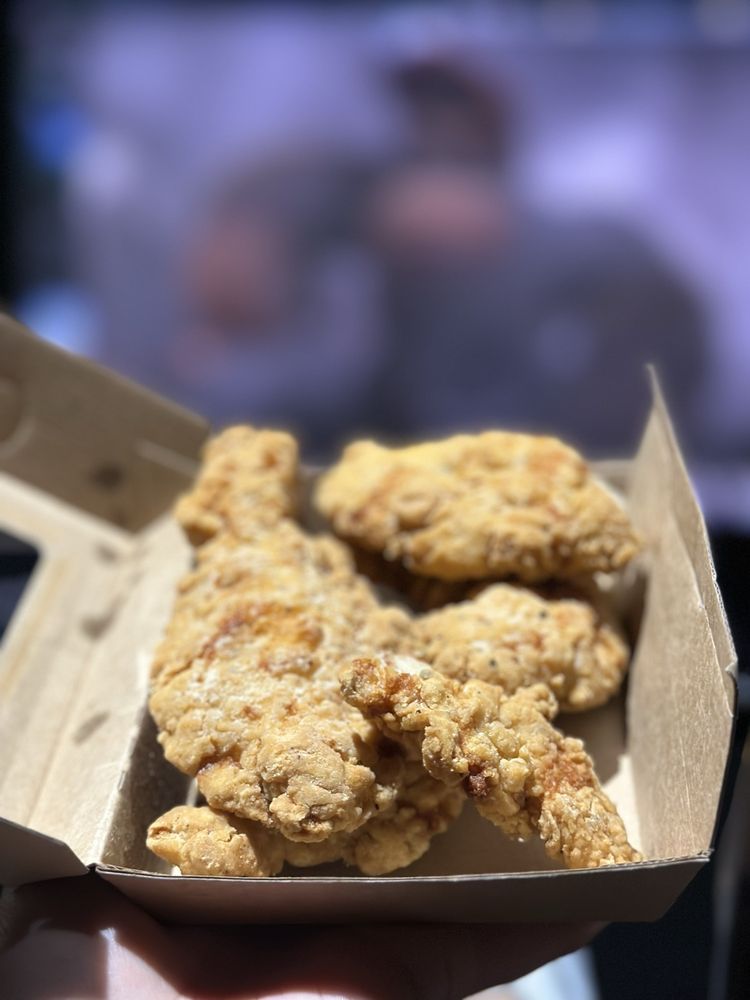 Social spots from CinéArts Santana Row