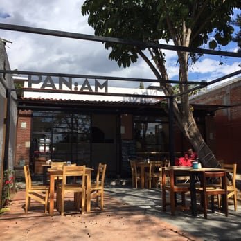 PAN AM - Mesas al exterior - Cafeteria Near Me - Oaxaca, OAX PAN AM - Mesas al exterior - Cafeteria Near Me - Oaxaca, OAX