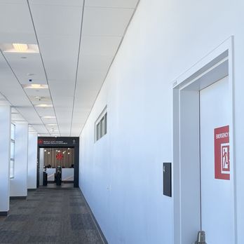 Maple Leaf Lounge - Entrance - Airport Lounges Near Me - Millbrae, California Maple Leaf Lounge - Entrance - Airport Lounges Near Me - Millbrae, California