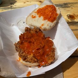 Craftbird Food Truck - Hot Chicken Sandwich