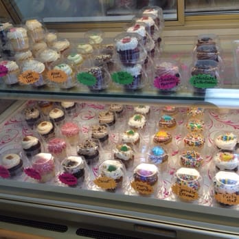 The Cake Artist's Studio - Bakeries Near Me - Champaign, Illinois The Cake Artist's Studio - Bakeries Near Me - Champaign, Illinois