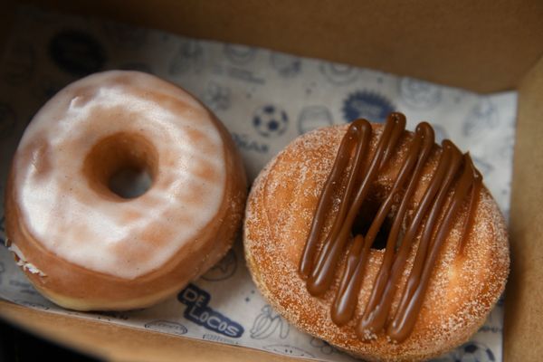 Doce Donut Co by null