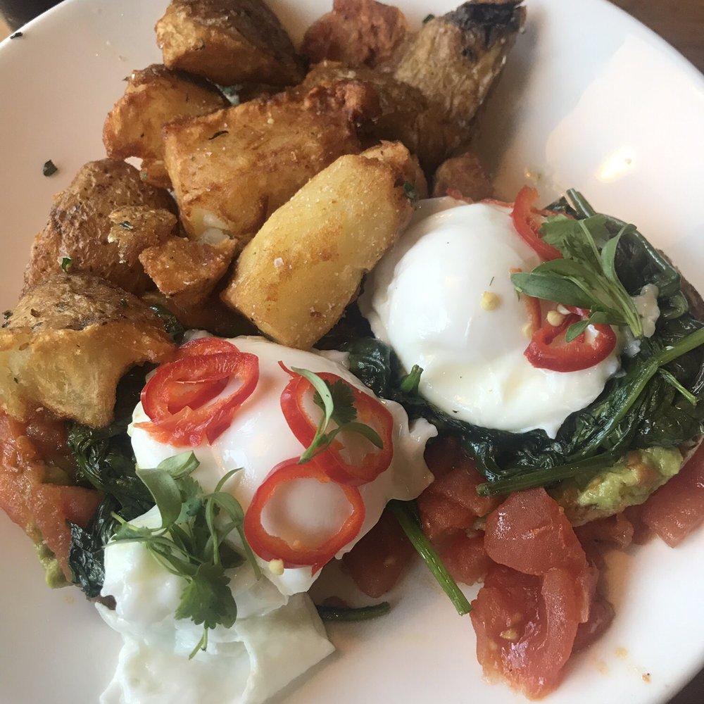 Benedict's - California Benedict - Breakfast & Brunch Near Me - Wayzata, Minnesota Benedict's - California Benedict - Breakfast & Brunch Near Me - Wayzata, Minnesota