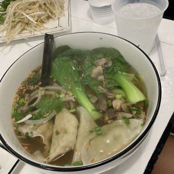 Twenty Pho Hour - Shanghai Dumpling Soup - Noodles Near Me - Orlando, Florida Twenty Pho Hour - Shanghai Dumpling Soup - Noodles Near Me - Orlando, Florida