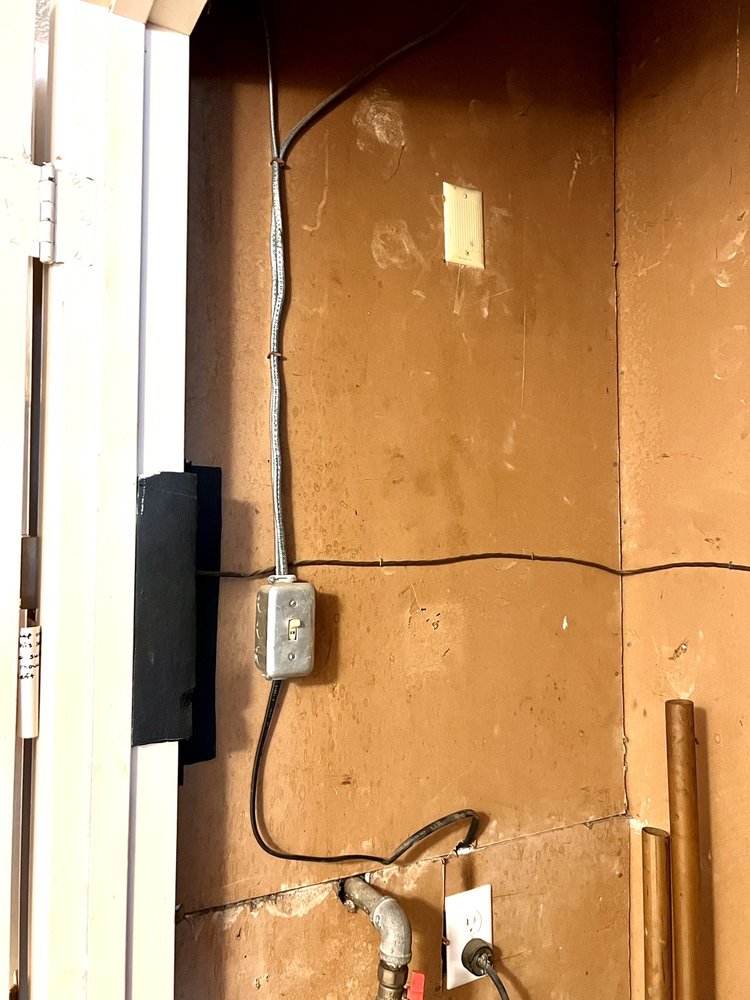 Slide of Jaime's Electric