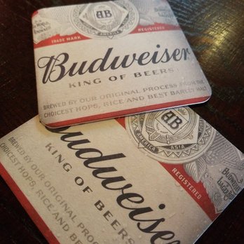 Budweiser Brew House - Sports Bars Near Me - Saint Louis, Missouri