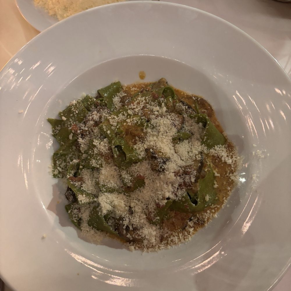 Il Pastaio - ragu - Italian Near Me - Beverly Hills, California Il Pastaio - ragu - Italian Near Me - Beverly Hills, California