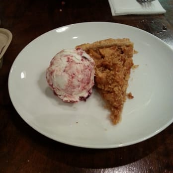 Masullo - Apple crisp special with scoop of their awesome tart cherry ice cream... - Pizza Near Me - Sacramento, California Masullo - Apple crisp special with scoop of their awesome tart cherry ice cream... - Pizza Near Me - Sacramento, California