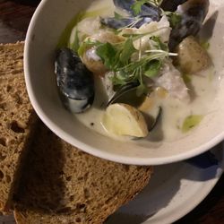 The Sloop Inn - Seafood chowder