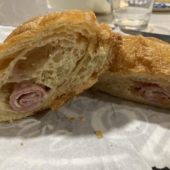Fresh Donuts - Salty bread - Donuts Near Me - Lakewood, California Fresh Donuts - Salty bread - Donuts Near Me - Lakewood, California