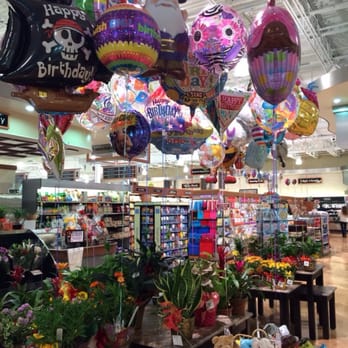 Harris Teeter - Beautiful and clean - Grocery Near Me - Gaithersburg, Maryland