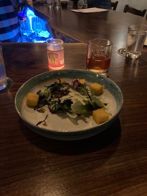 Tortuga y Chango by null