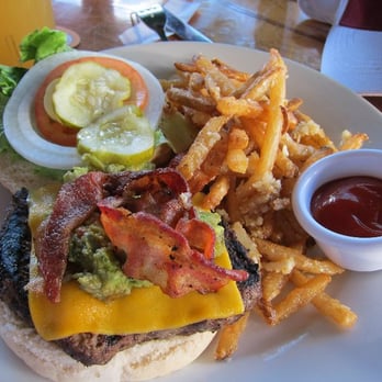 Lulu's Waikiki - Burgers Near Me - Honolulu, Hawaii Lulu's Waikiki - Burgers Near Me - Honolulu, Hawaii