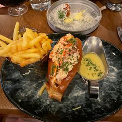 Burger & Lobster - Lobster roll