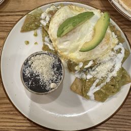 Chilaquiles with green sauce